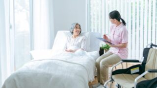 介護職を辞めたい…退職理由の伝え方と円満退職のポイントとは？ 