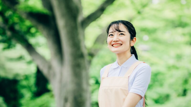 【介護職から転職】活かせるスキル3選と後悔しない転職先の選び方を紹介
